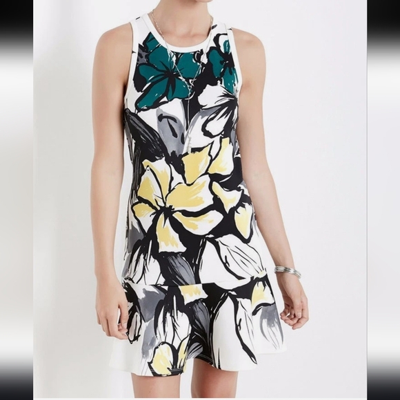 NWT Karen Kane Printed Dress Size M - Picture 1 of 11